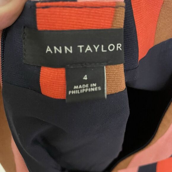 Ann Taylor Vertical Stripe Side Slit Pencil Skirt Midi Lined Business Work 4 - Picture 6 of 6